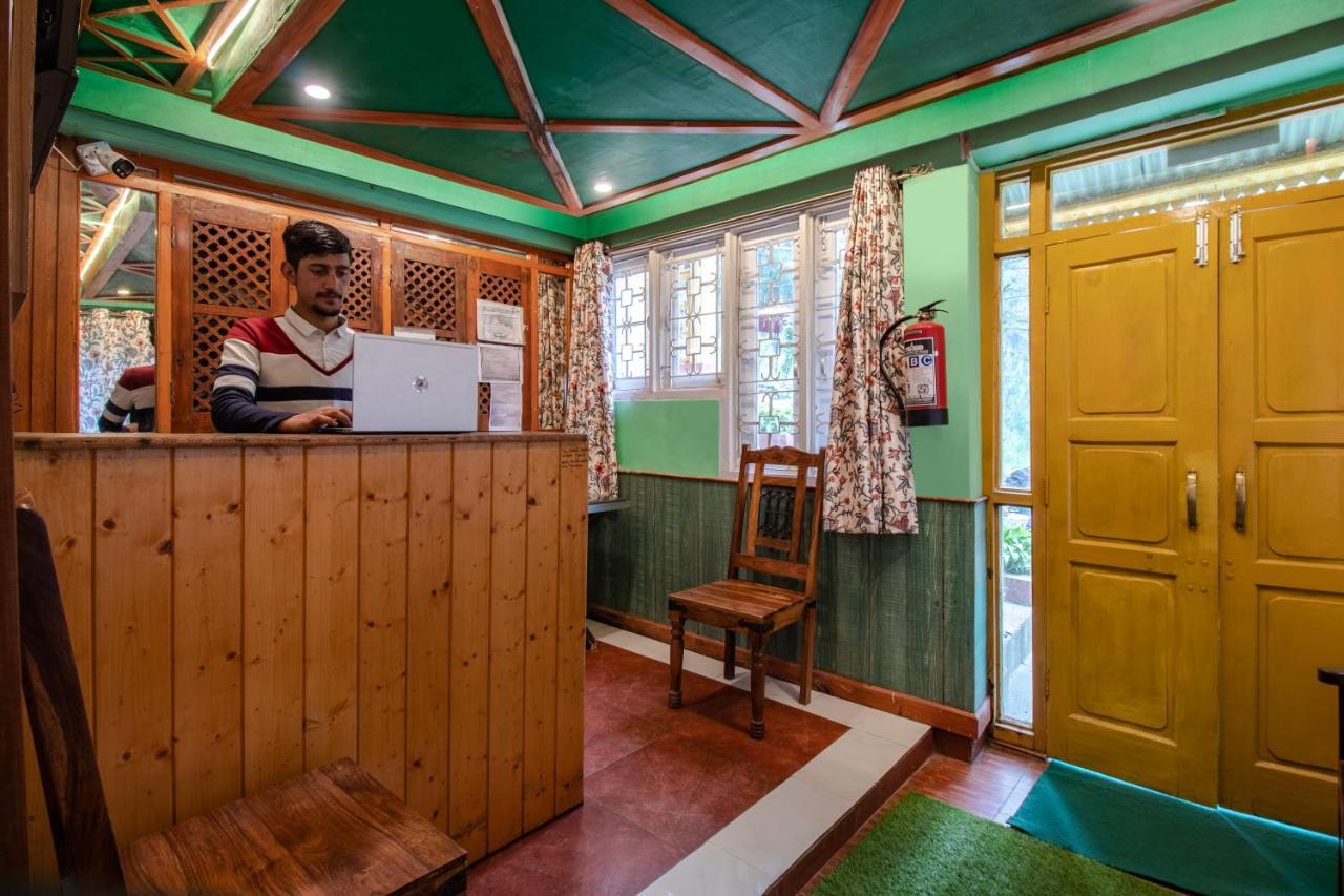 Hotel Little Silver Pahalgām Buitenkant foto