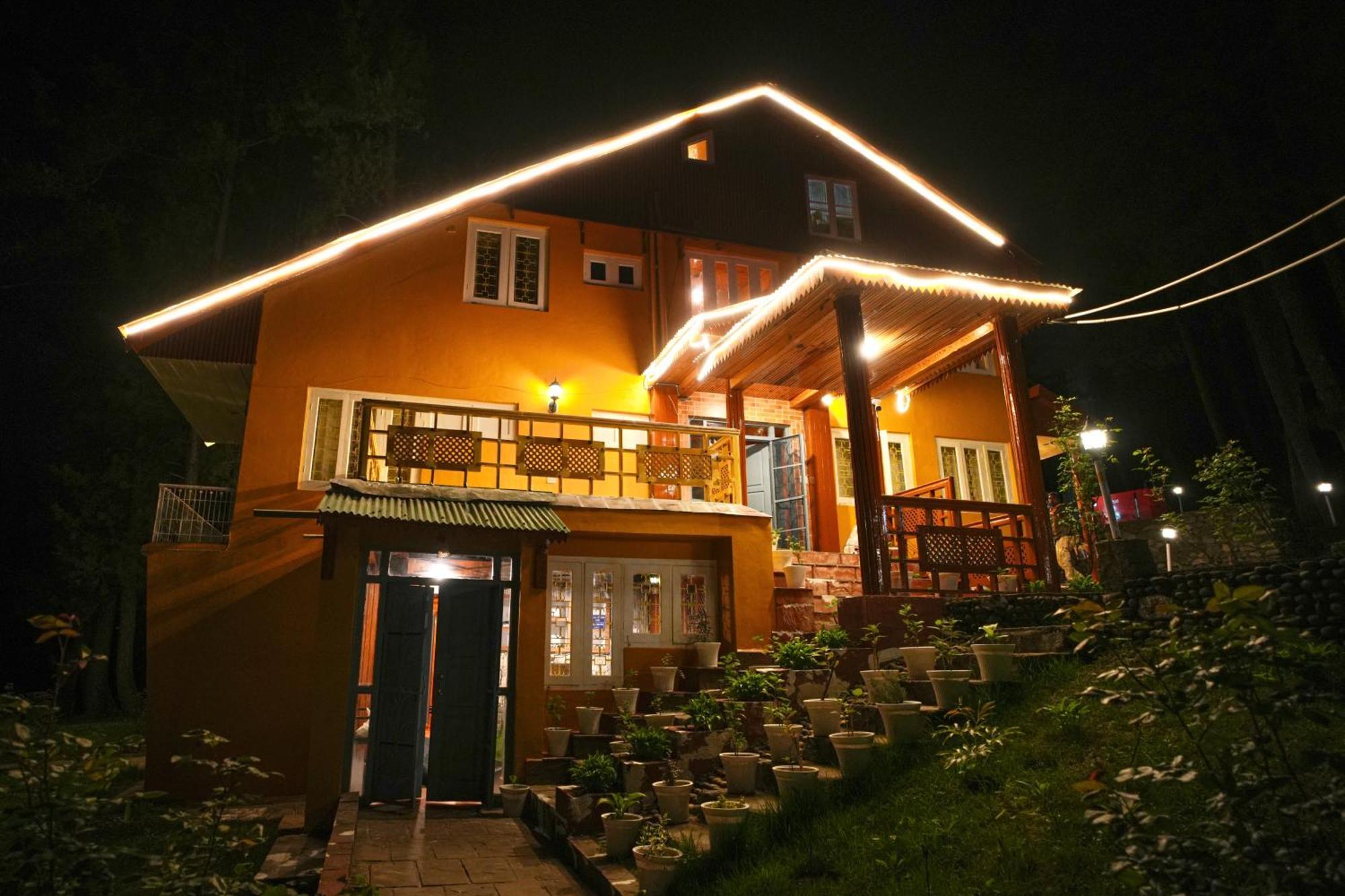 Hotel Little Silver Pahalgām Buitenkant foto